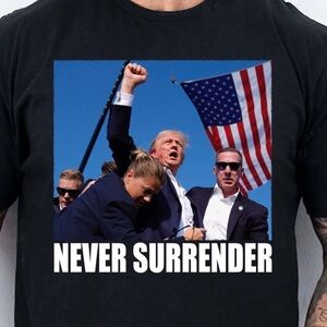 TRUMP T shirt Sz L